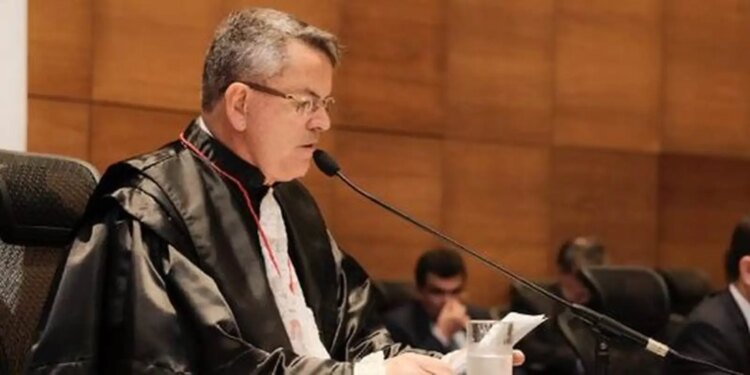 TRE-RJ: grupo vai impedir influência do crime organizado nas eleições