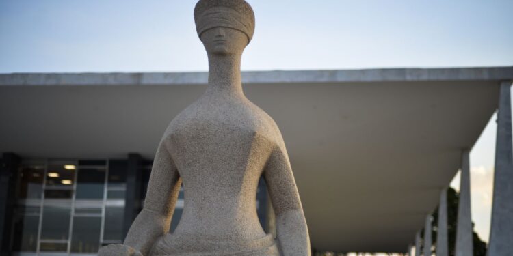 Moraes determina que Rio envie à PF vídeos da Operação Contenção