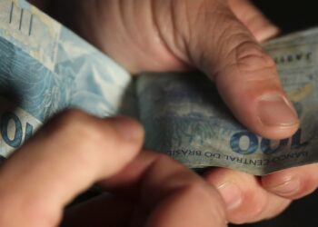 Mercado eleva previsão da inflação para 4,31% este ano