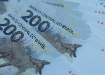 Arrecadação federal bate recorde e soma R$ 222,1 bilhões em fevereiro