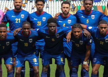 Tubarões Azuis nadam contra a corrente rumo à Copa 2026