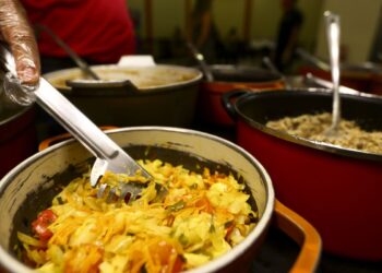 Preço médio do self-service por quilo chega a R$ 86,86 em São Paulo