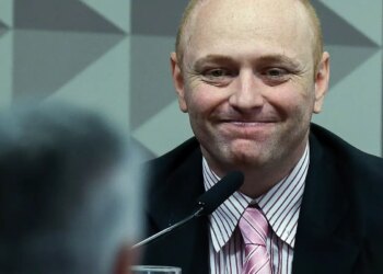 Moraes homologa redução da pena de hacker após aprovação no Enem