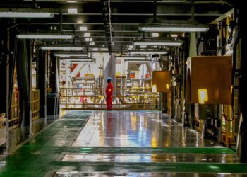 Produção de petróleo e gás natural do Brasil bate recorde em fevereiro