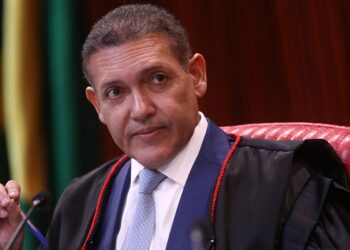 Nunes Marques é eleito presidente do TSE