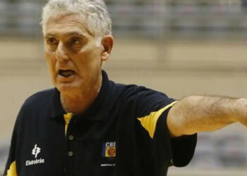 Morre Moncho Monsalve, ex-técnico da seleção brasileira de basquete
