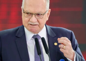 “Estamos imersos em uma crise”, admite presidente do Supremo