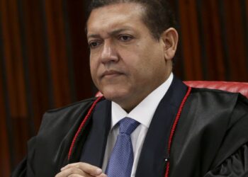 TSE elege Nunes Marques presidente da Corte; Mendonça será vice