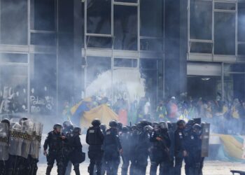 Supremo chega a 1,4 mil condenados pelos atos golpistas