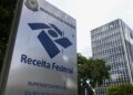 Receita regulamenta tributação mínima de 15% para multinacionais