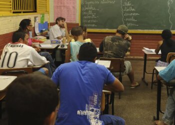 Governo paga R$ 12 mil a projetos para jovens em áreas vulneráveis