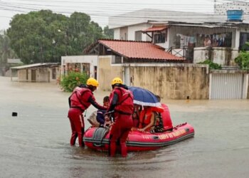 Tempestades em PE deixam quatro mortos e mais de mil desalojados