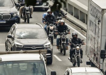 Trabalhadores por conta própria têm as maiores jornadas no país