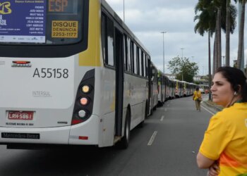 Rodoviários do Rio têm audiência de conciliação na Justiça do Trabalho