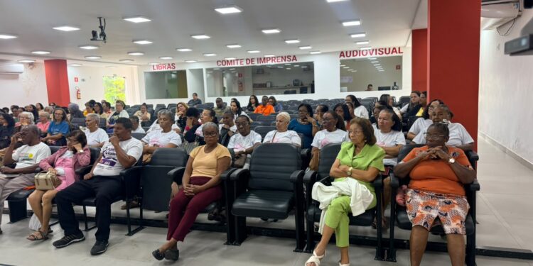 Junho Violeta: Alagoinhas fortalece rede de proteção e discute combate à violência contra a pessoa idosa
