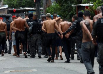 Operação Contenção: 17% dos policiais retiraram as câmeras corporais
