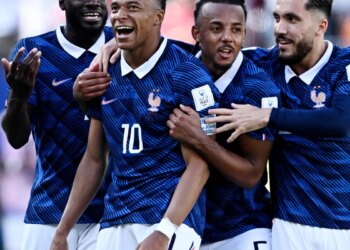 França vence Senegal por 3 a 1 na estreia do Grupo I da Copa do Mundo
