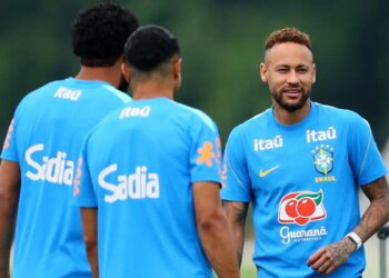 Em horário adaptado, Brasil faz primeiro treino para encarar Japão