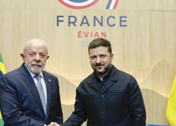 Lula e Zelensky debatem saída diplomática para guerra Ucrânia x Rússia