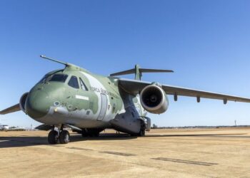 FAB envia avião com equipes de busca à Venezuela