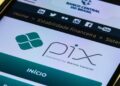 Pix por aproximação passa a mostrar saldo antes do pagamento