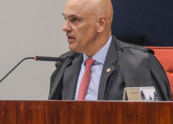 Moraes arquiva investigação contra Bolsonaro no caso Abin Paralela