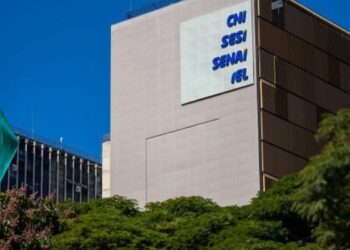 Indústria brasileira repudia taxação dos Estados Unidos sobre o Brasil
