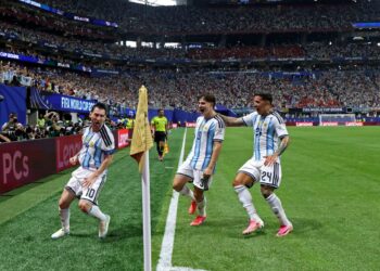 Sedes da Copa em 2030, Espanha e Argentina já preparam nova geração