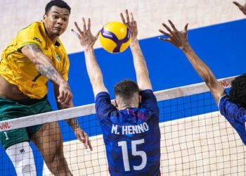 Brasil bate bicampeã olímpica França na Liga das Nações de vôlei