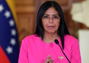 Presidente da Venezuela confirma acordo petrolífero com Estados Unidos