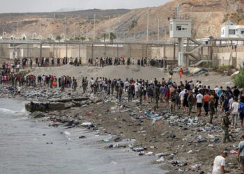 ONG culpa Marrocos por “desespero” de imigrantes rumo a Europa