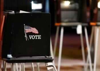 Democrata da Flórida vence primárias para Senado dos Estados Unidos