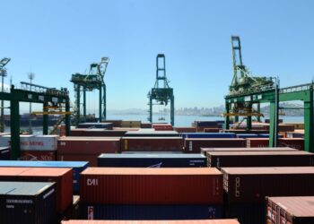 Brasil e EUA definem data de reunião para discutir tarifaço