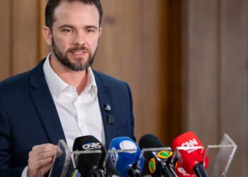 Governo ouvirá empresários para decidir se aplicará lei contra EUA