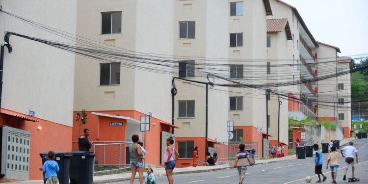 Bolsa Família não terá reajuste previsto no Orçamento de 2027
