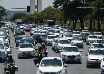 Crédito para carros de aplicativo tem teto elevado para R$ 200 mil