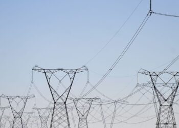 ONS suspende geração excedente de energia pela segunda vez no ano