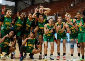 Brasil vence Chile na estreia do Sul-Americano de basquete feminino