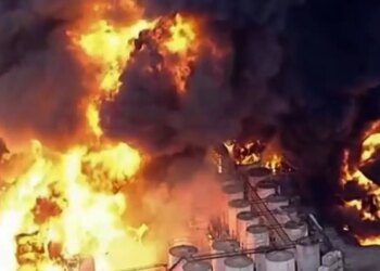 Incêndio em fábrica em Itaquaquecetuba é extinto após 33 horas