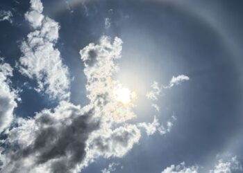 Beleza nos céus, halo solar não é sinal de chuva, diz especialista