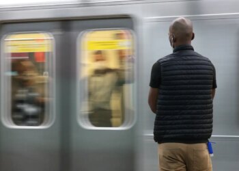 SP: greve na CPTM paralisa parcialmente três linhas de trens