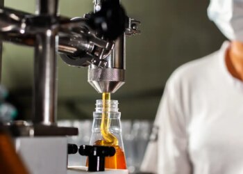 União Europeia sinaliza retomada de compras de frango e mel do Brasil