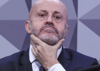 André Mendonça manda soltar filho do "Careca do INSS"