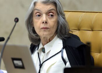 STF provocou mal-estar cívico na população, diz Cármen Lúcia