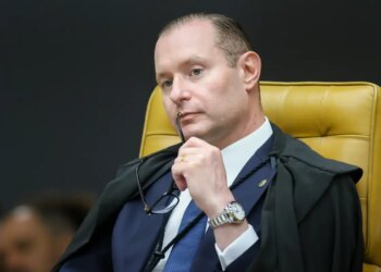Zanin: não dá para investigar Moraes sem julgar atos de Mendonça