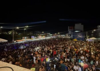 Carreta Pitbull movimenta 7 de Setembro em Alagoinhas