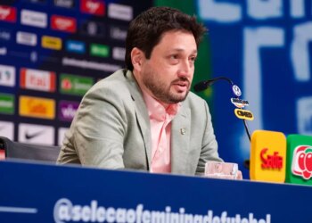 Arthur Elias convoca seleção feminina para amistosos contra Argentina