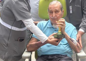 Ex-técnico da Seleção, Parreira recebe alta após 80 dias internado