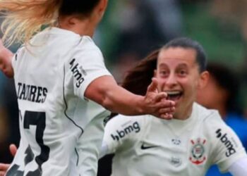 Brasileiro Feminino: Corinthians vai às semifinais e enfrenta o Bahia