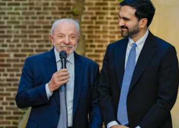 Nos EUA, Lula se reúne com prefeito de Nova York e presidente uruguaio